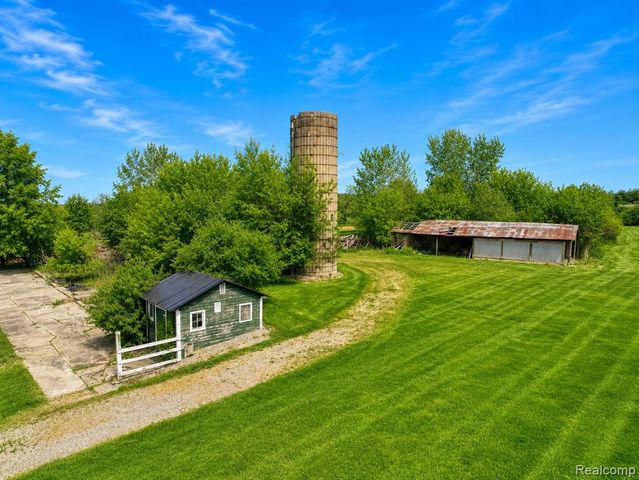 4481 Belford Road, Holly, MI 48442