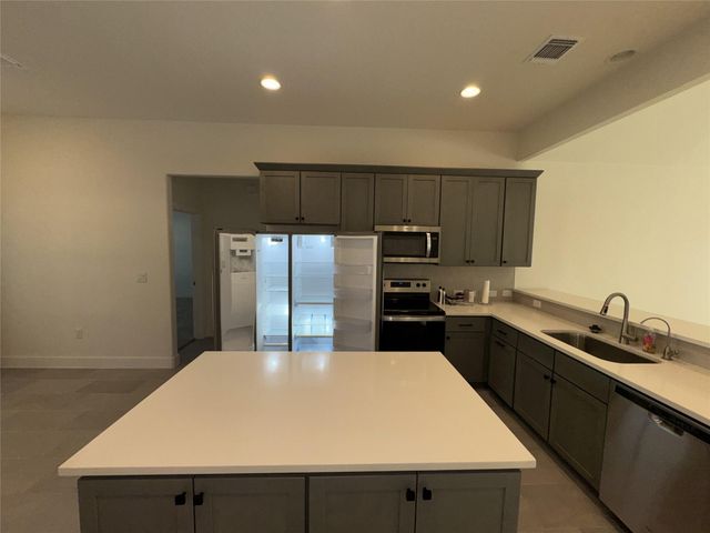 449 Dove TRL, Bertram, TX 78605