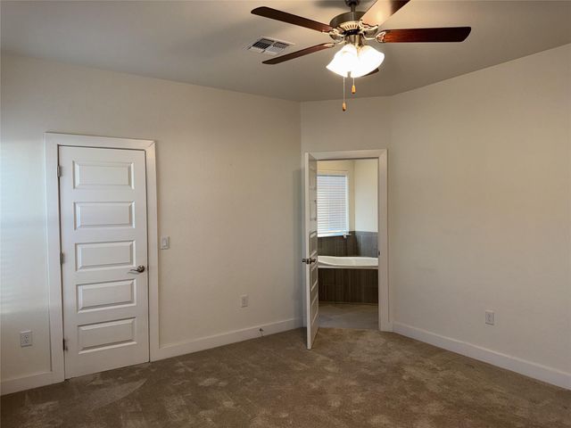 449 Dove TRL, Bertram, TX 78605