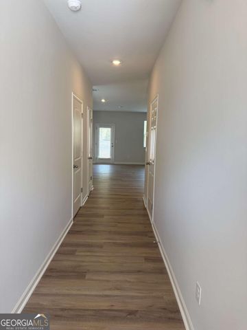 5980 Skylar Drive, Atlanta, GA 30331