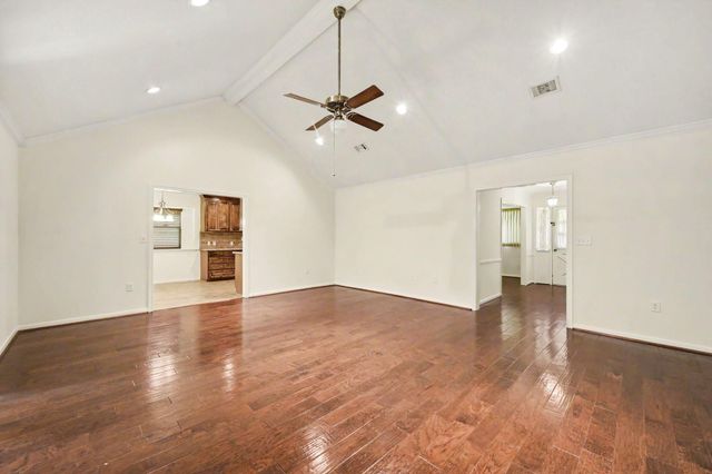 26222 Oakhurst Drive, Spring, TX 77386