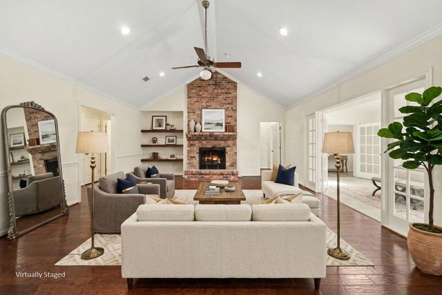 26222 Oakhurst Drive, Spring, TX 77386