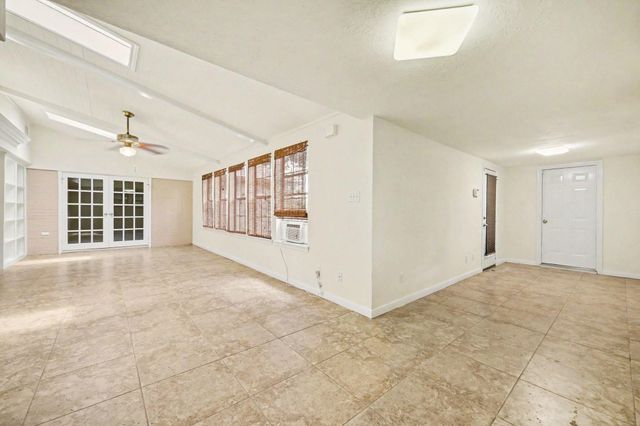26222 Oakhurst Drive, Spring, TX 77386