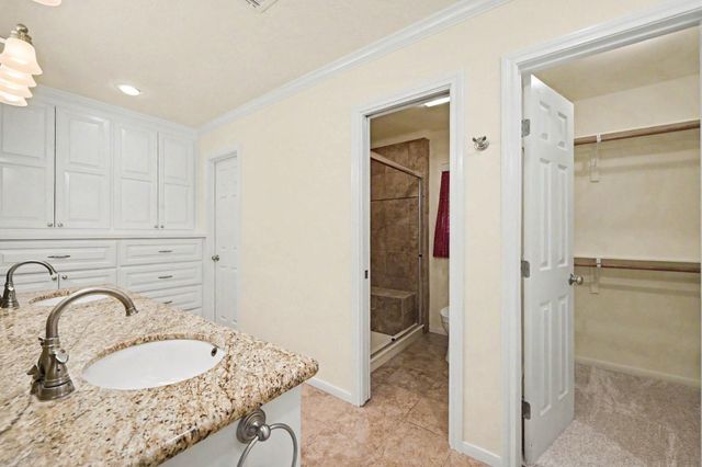 26222 Oakhurst Drive, Spring, TX 77386