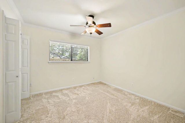 26222 Oakhurst Drive, Spring, TX 77386