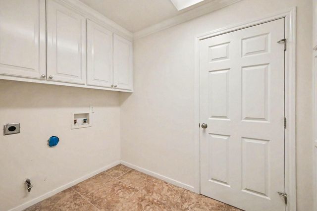 26222 Oakhurst Drive, Spring, TX 77386