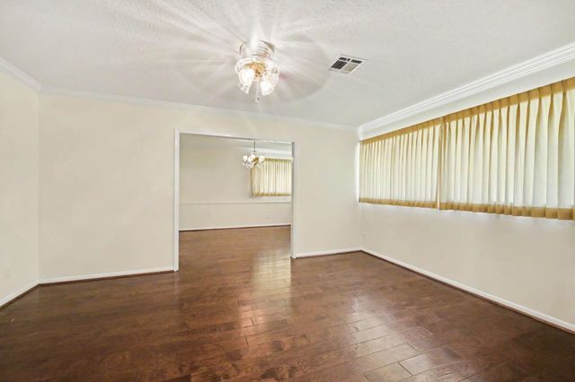 26222 Oakhurst Drive, Spring, TX 77386