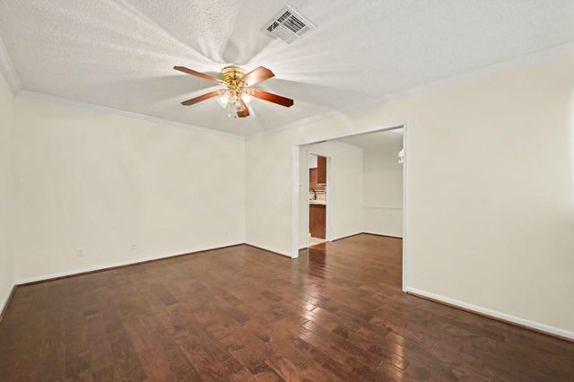 26222 Oakhurst Drive, Spring, TX 77386