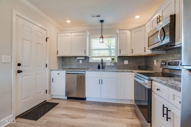 715 North North Street, Johnson City, TN 37604