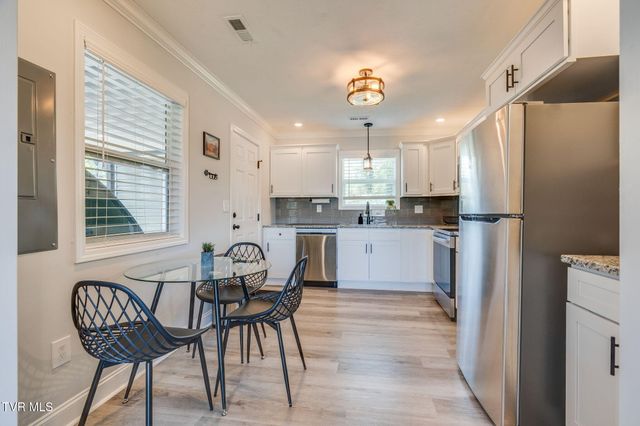 715 North North Street, Johnson City, TN 37604
