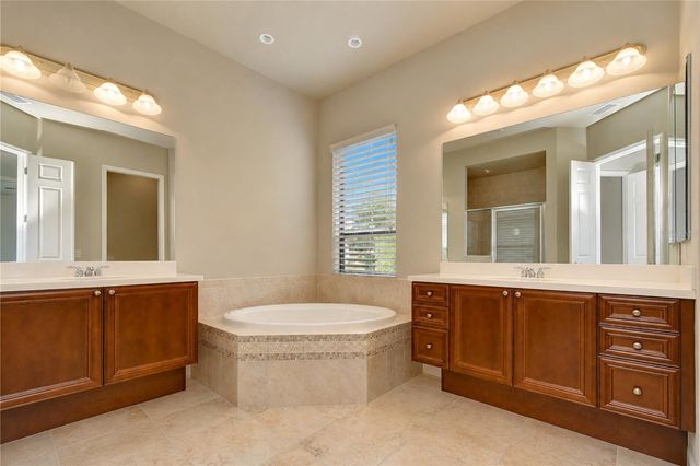 20622 BROADWATER DRIVE, Land O Lakes, FL 34638