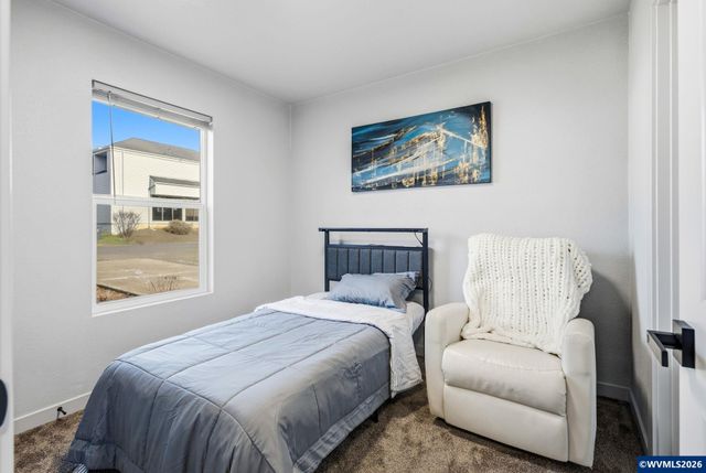 246 Salem Heights Av S, Salem, OR 97302