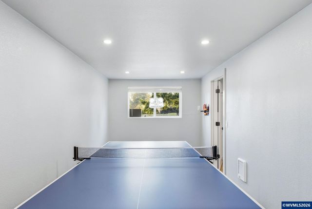 246 Salem Heights Av S, Salem, OR 97302