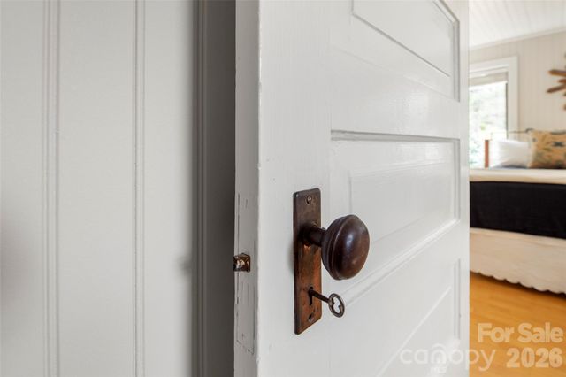 255 Hinson Terrace Drive, Saluda, NC 28773