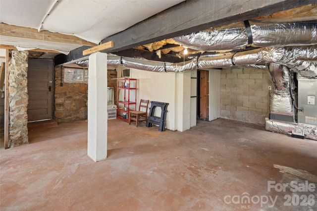 255 Hinson Terrace Drive, Saluda, NC 28773