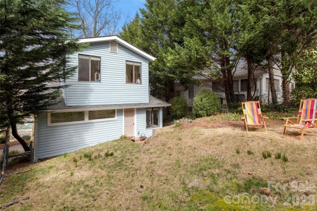 255 Hinson Terrace Drive, Saluda, NC 28773