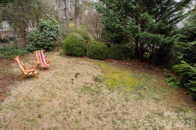 255 Hinson Terrace Drive, Saluda, NC 28773