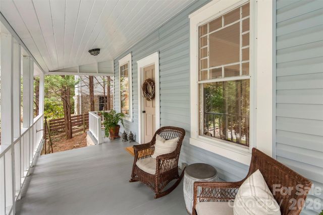 255 Hinson Terrace Drive, Saluda, NC 28773