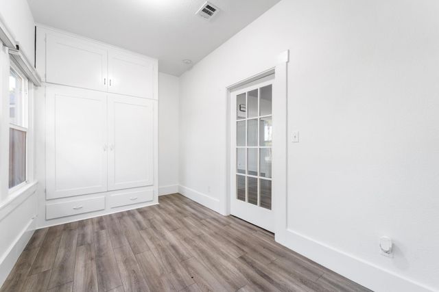 1302 N Safford Avenue, Fresno, CA 93728