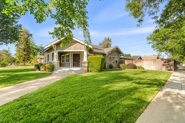 1302 N Safford Avenue, Fresno, CA 93728