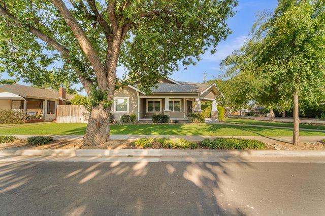 1302 N Safford Avenue, Fresno, CA 93728
