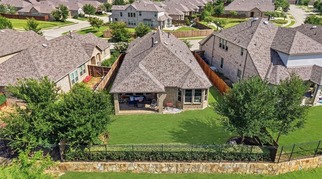 1109 Shire Drive, Aubrey, TX 76227