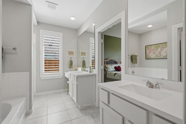 1109 Shire Drive, Aubrey, TX 76227