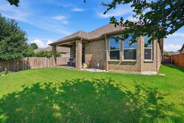 1109 Shire Drive, Aubrey, TX 76227