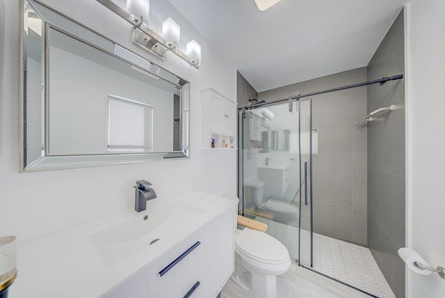 2831 SW 13th Court, Deerfield Beach, FL 33442
