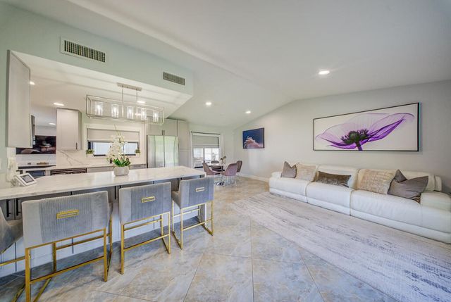 2831 SW 13th Court, Deerfield Beach, FL 33442