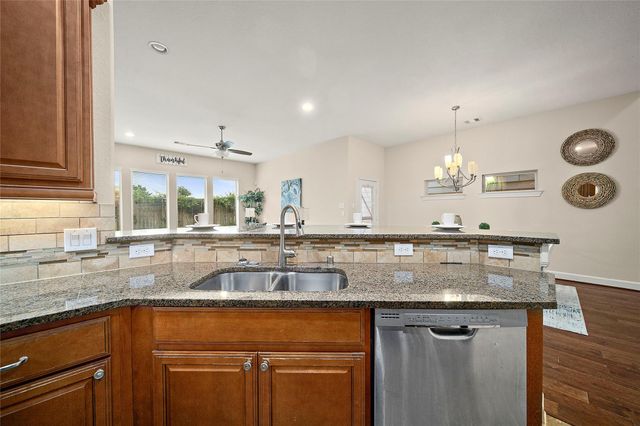 5146 Oasis Park, Houston, TX 77021