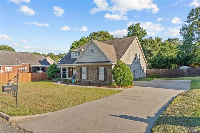 302 Craftsman Drive, Dothan, AL 36305