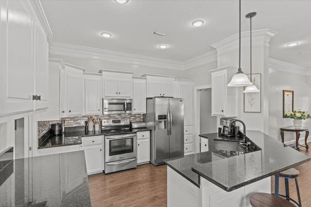 302 Craftsman Drive, Dothan, AL 36305