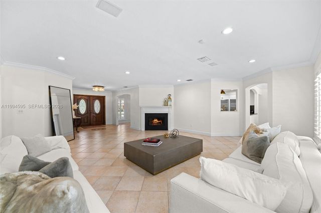 6801 SW 126th Ter, Pinecrest, FL 33156