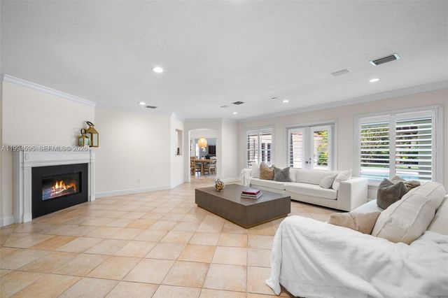 6801 SW 126th Ter, Pinecrest, FL 33156