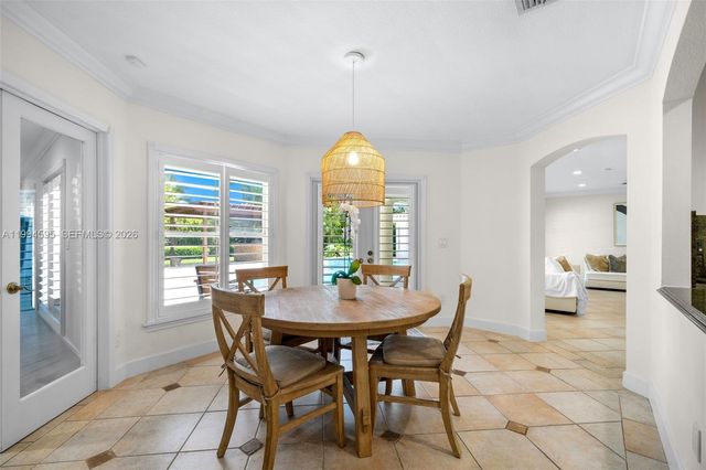 6801 SW 126th Ter, Pinecrest, FL 33156