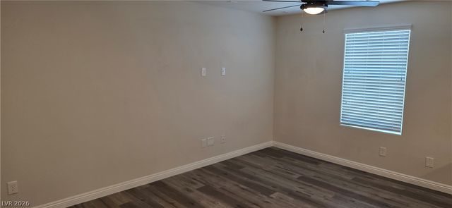 4534 Dover Straight Street, Las Vegas, NV 89115