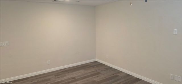 4534 Dover Straight Street, Las Vegas, NV 89115