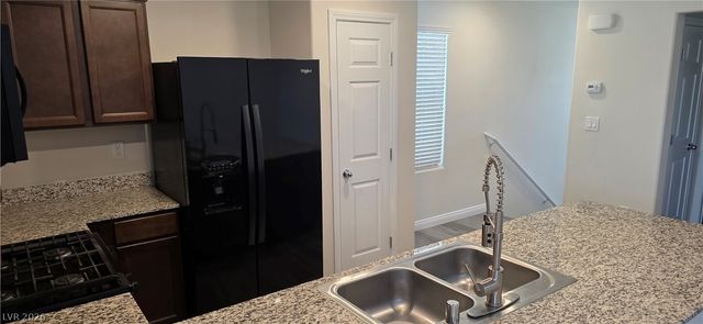 4534 Dover Straight Street, Las Vegas, NV 89115