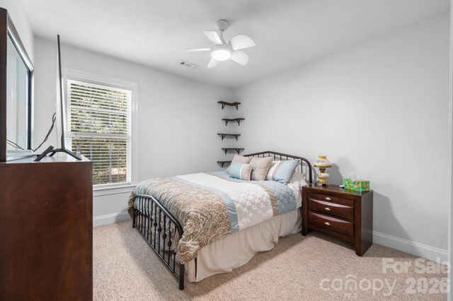 2010 Talbot Lane, Hickory, NC 28602