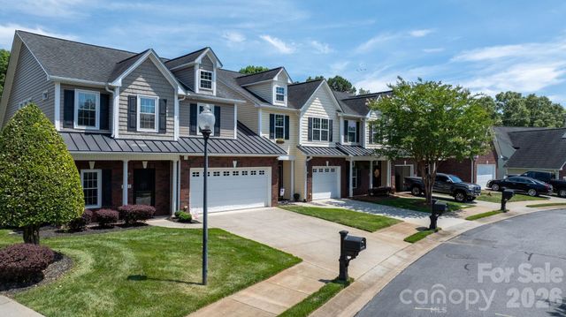 2010 Talbot Lane, Hickory, NC 28602