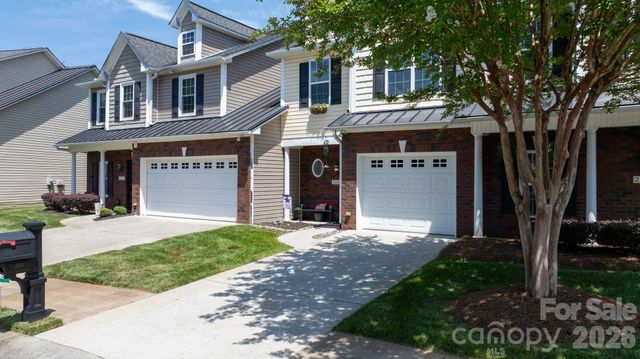 2010 Talbot Lane, Hickory, NC 28602