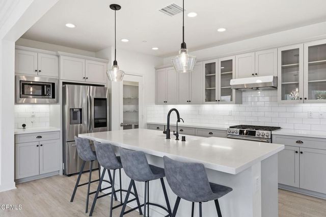 10537 San Bruno Street, Ventura, CA 93004