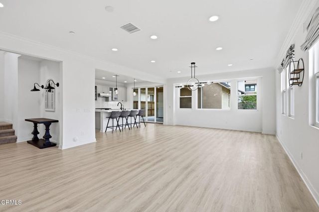 10537 San Bruno Street, Ventura, CA 93004