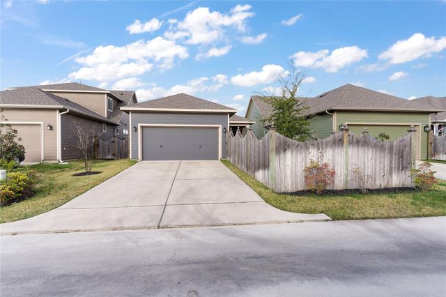 18547 First Landing Drive, Cypress, TX 77433