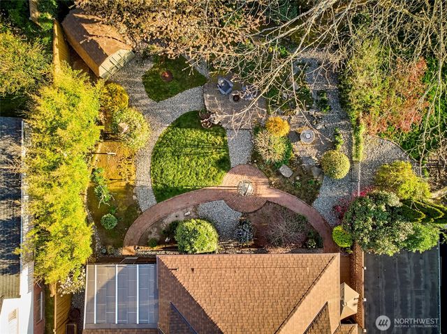 525 Kenosia Avenue S, Kent, WA 98030