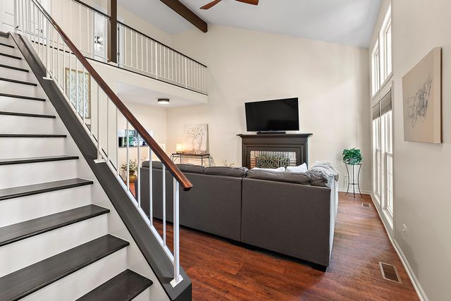 9341 Montgomery Drive, Orland Park, IL 60462
