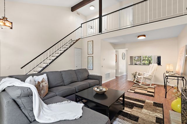 9341 Montgomery Drive, Orland Park, IL 60462