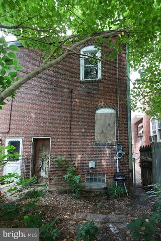 1231 LANGHAM AVE, Camden, NJ 08103