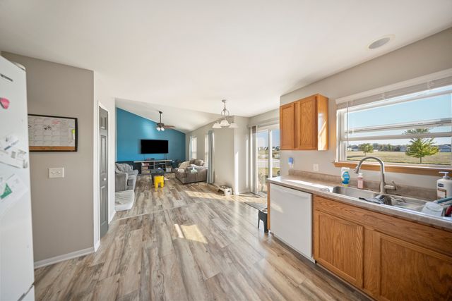 1016 Misty Landing Court, Malta, IL 60150